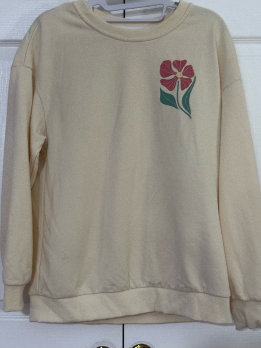 Created With a Purpose Floral Graphic Sweatshirt Cream Women’s Medium NWOT